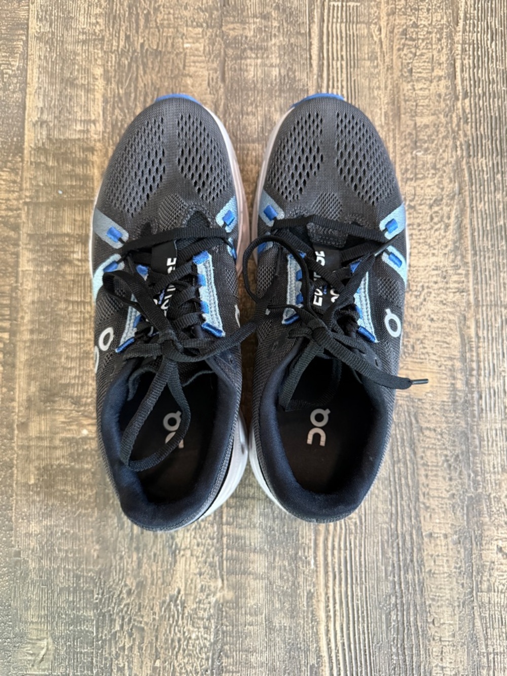 On Running Women's Black and Light Blue Athletic Running Shoes - Picture 2 of 5